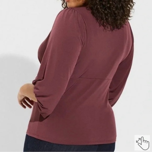 Torrid Studio Knit V-Neck Quarter Sleeve Shirred Top Sassafras Plus Size 3X - Picture 2 of 7